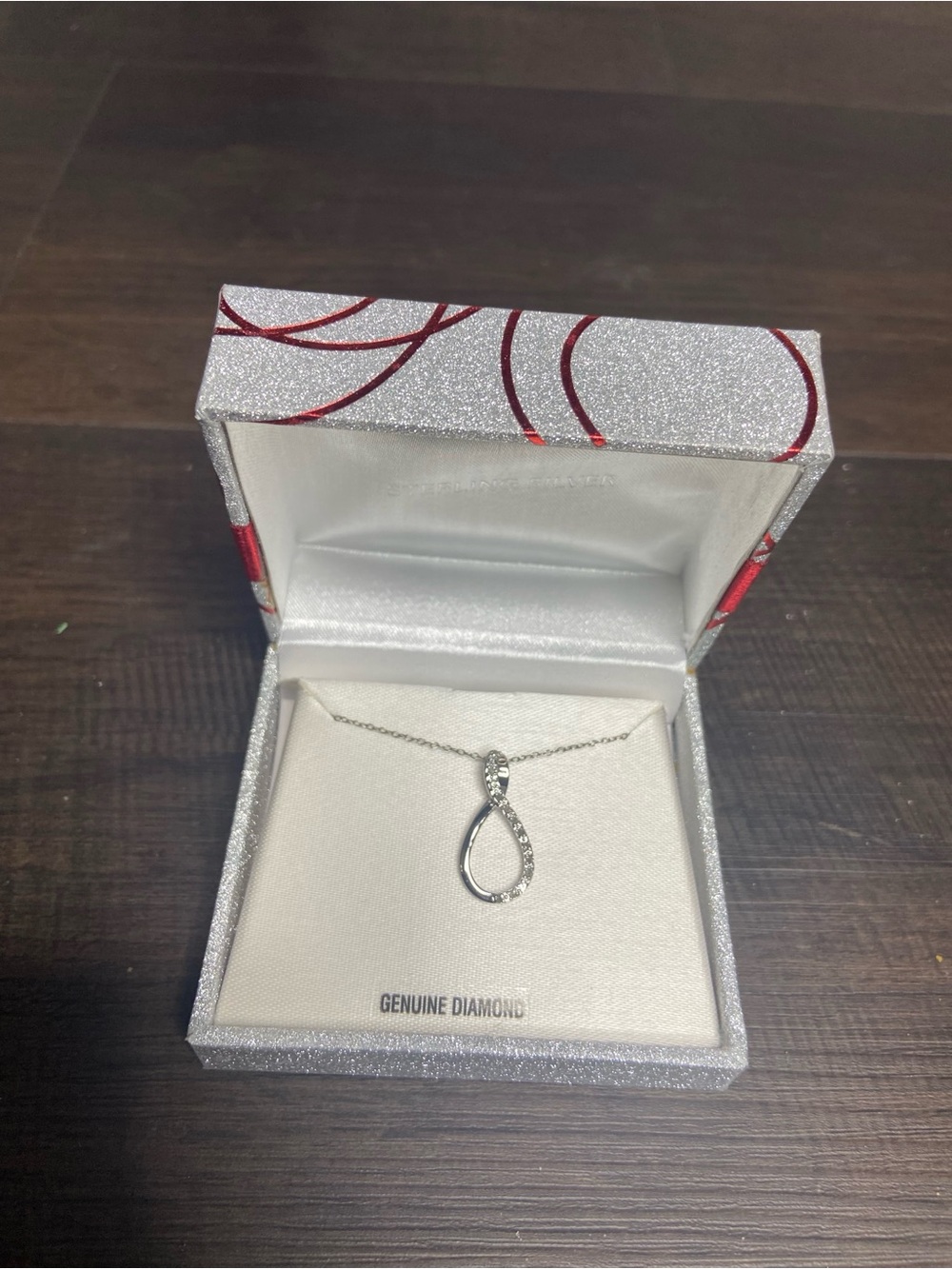 Brand New Sterling Sliver Genuine Diamond Necklace